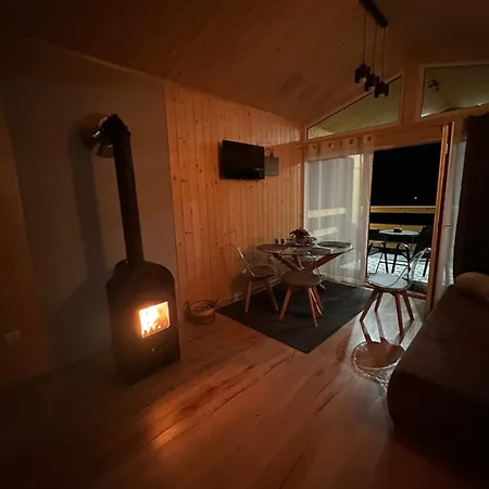 Wichrowe Wzgorze 5 *