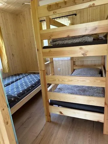 Wichrowe Wzgorze 5 *